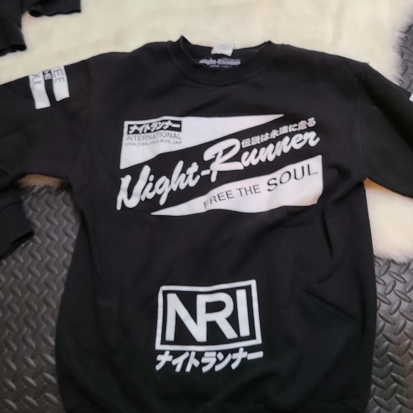 Sweater good Quality - Picture 4 of 4